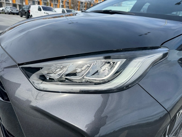 Bild 12: Toyota Yaris - 1,5 l, 130 PS Lounge