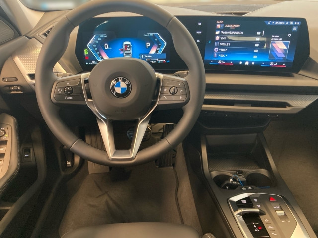 Bild 9: BMW 116 5-Tüerer F70