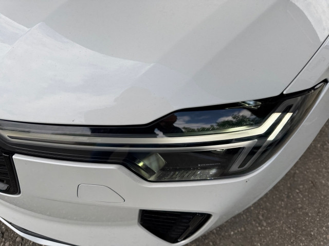 Bild 11: VOLVO PKW XC90 Plus, T8 Plug-in Hybrid, Elektrisch/Benzin, Dark, 7 Sit