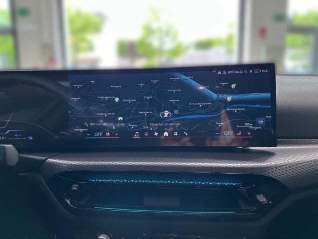 Bild 11: BMW 330e xDrive Touring G51