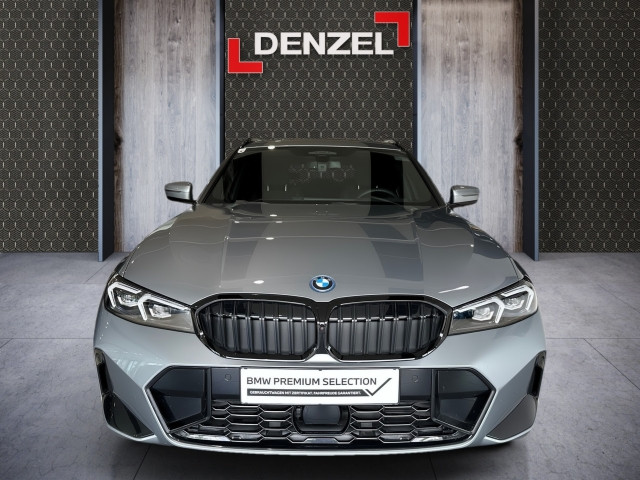 Bild 4: BMW 330e xDrive Touring G51