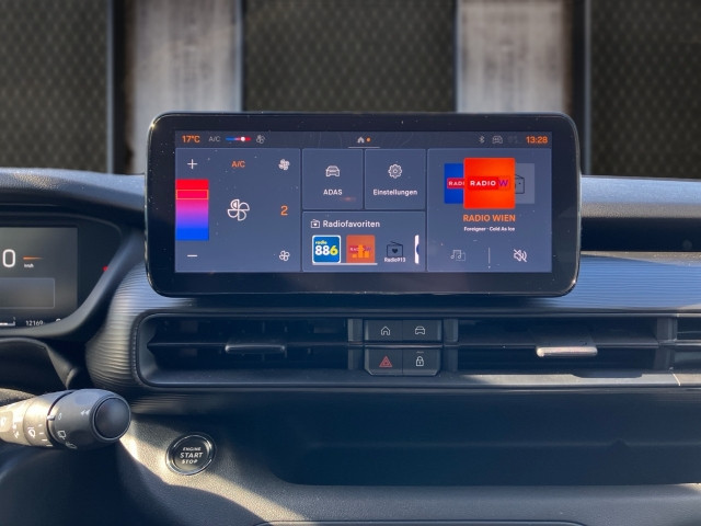 Bild 7: Jeep Avenger ICE MY25 1,2 GSE T3 Longitude