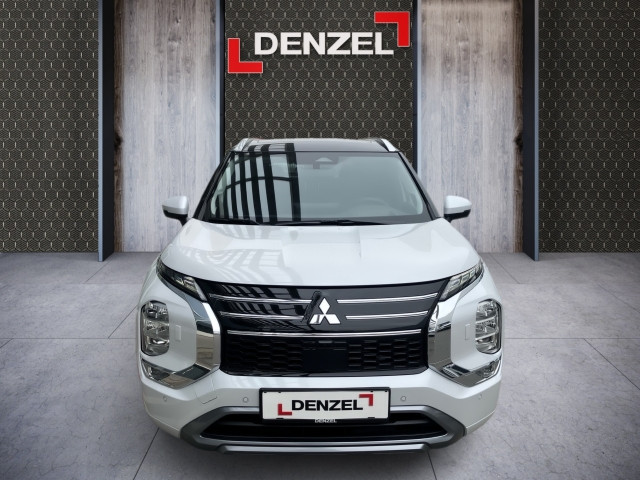 Bild 12: Mitsubishi Outlander PHEV 2,4 4WD Diamond 2-tone Leder