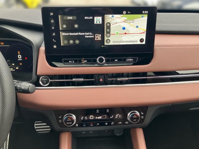 Bild 14: Mitsubishi Outlander PHEV 2,4 4WD Diamond Luxury 2-tone Leder