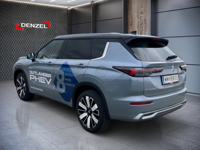 Bild 2: Mitsubishi Outlander PHEV 2,4 4WD Diamond Luxury 2-tone Leder