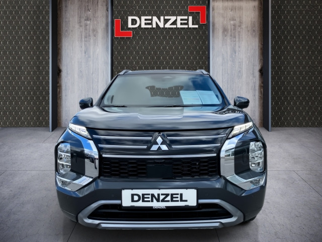 Bild 12: Mitsubishi Outlander PHEV 2,4 4WD Diamond 2-tone Leder