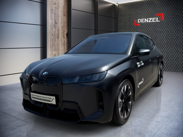 Bild 1: BMW PKW i-Serie iX xDrive45