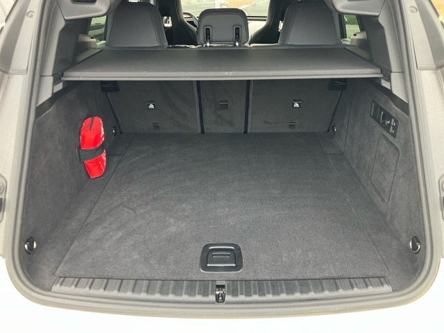 Bild 9: BMW PKW i-Serie iX xDrive45