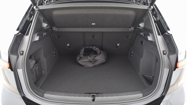 Bild 13: BMW 230e xDrive Active Tourer U06 XB2