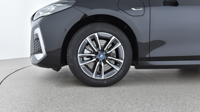 Bild 6: BMW 230e xDrive Active Tourer U06 XB2