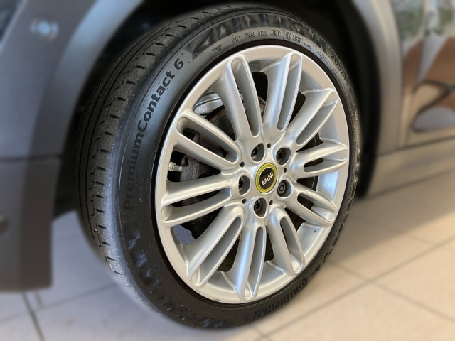 Bild 4: Mini Cooper SE BEV F56 IB1