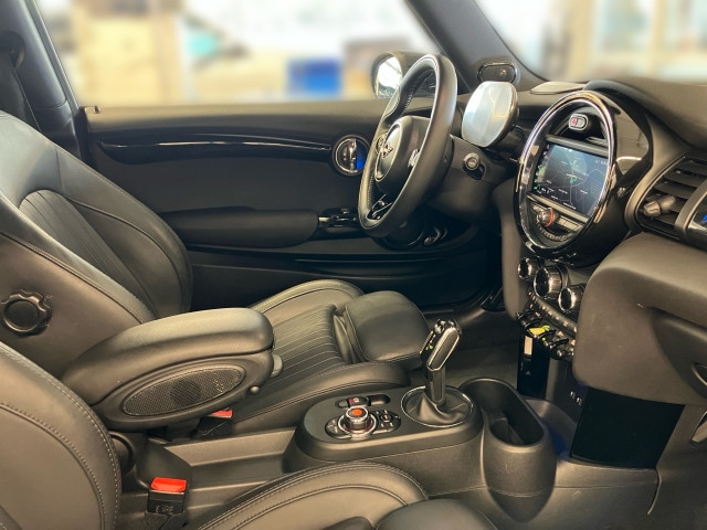Bild 5: Mini Cooper SE BEV F56 IB1