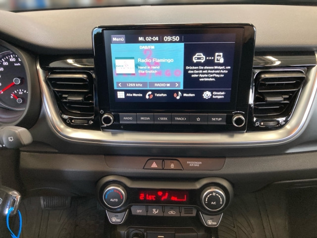 Bild 7: Kia Stonic 1,0 TGDI GPF ISG Silber DCT Aut.