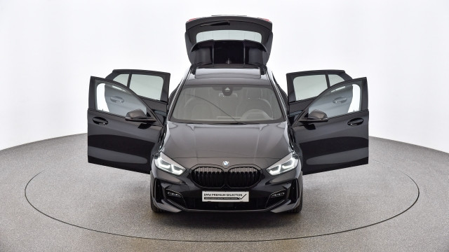 Bild 12: BMW 120d xDrive 5-Türer F40