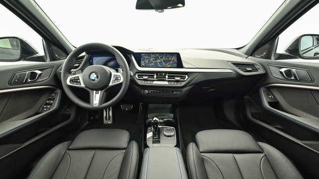 Bild 1: BMW 120d xDrive 5-Türer F40
