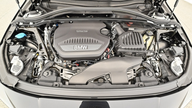 Bild 5: BMW 120d xDrive 5-Türer F40