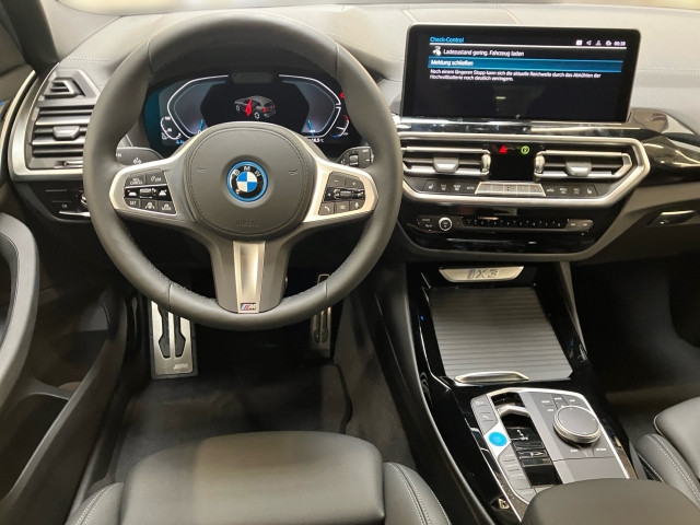 Bild 6: BMW iX3 G08 HA0