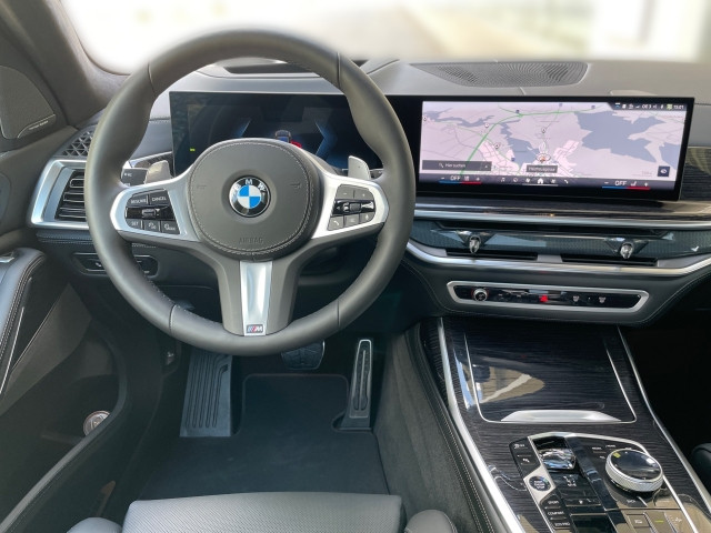 Bild 6: BMW X7 xDrive40d G07 B57