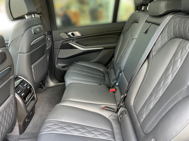 Bild 8: BMW X7 xDrive40d G07 B57
