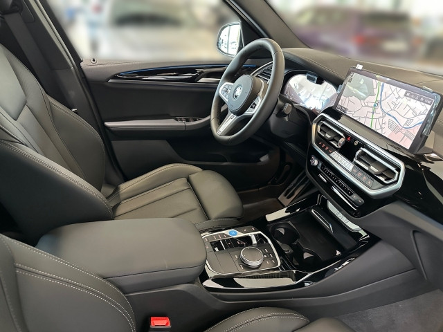 Bild 9: BMW iX3 G08 HA0