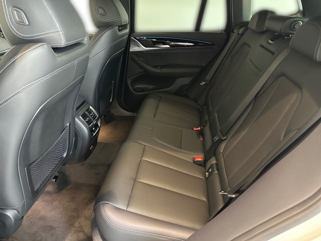 Bild 12: BMW iX3 G08 HA0