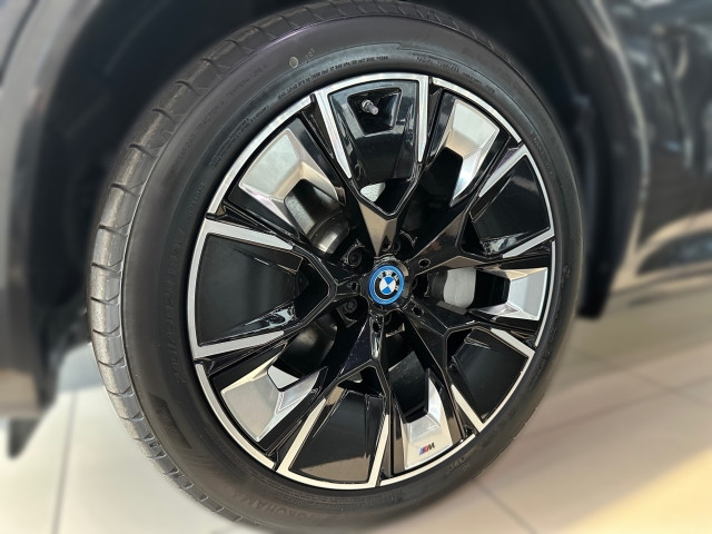 Bild 8: BMW iX3 G08 HA0