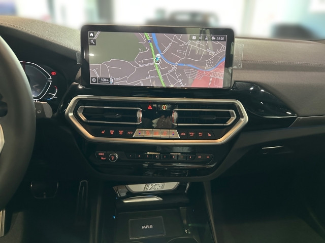 Bild 10: BMW iX3 G08 HA0