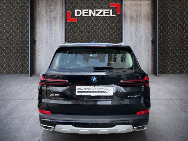 Bild 10: BMW X5 xDrive50e PHEV 25