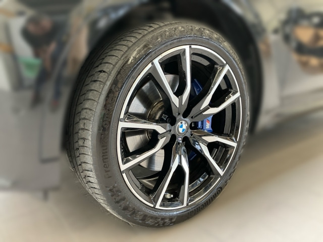 Bild 4: BMW X7 xDrive40d G07 B57