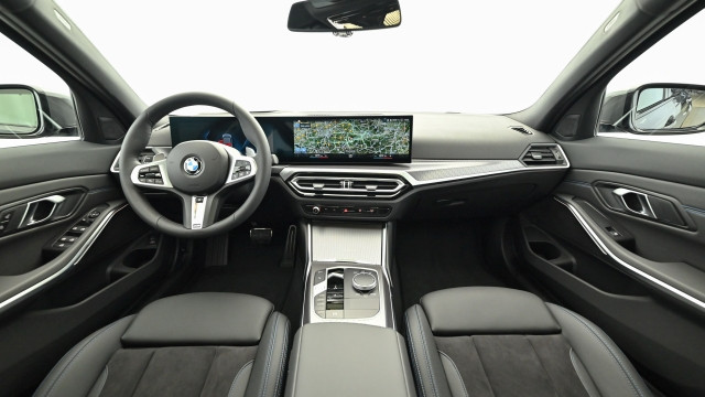 Bild 1: BMW 318d Touring G21 B47