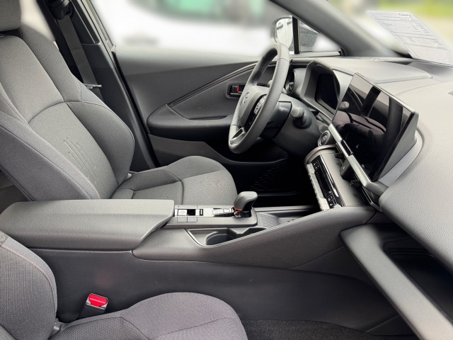 Bild 5: Toyota C-HR - 1,8 l  Hybrid 4x2 Active Drive CV