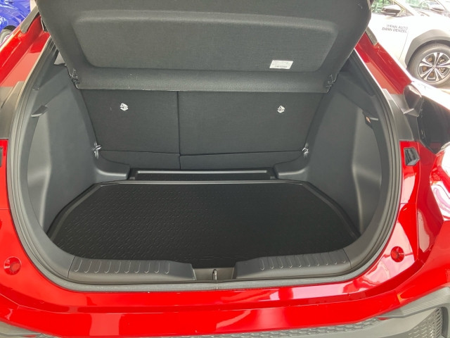 Bild 9: Toyota C-HR - 1,8 l  Hybrid 4x2 Active Drive CV