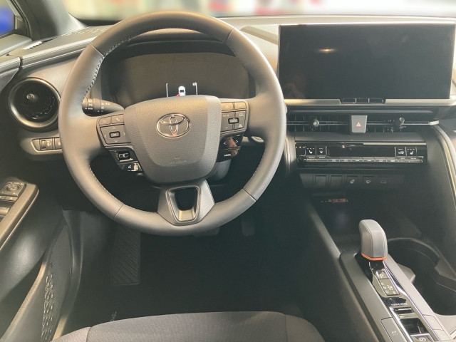 Bild 6: Toyota C-HR - 1,8 l  Hybrid 4x2 Active Drive CV