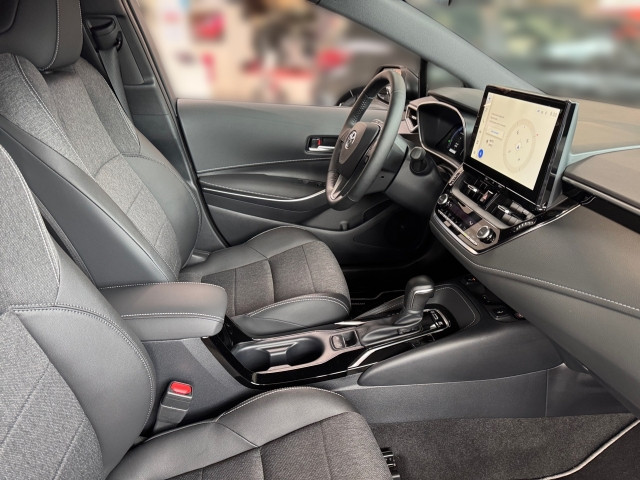 Bild 5: Toyota Corolla 1,8l Hybrid TS Active Drive