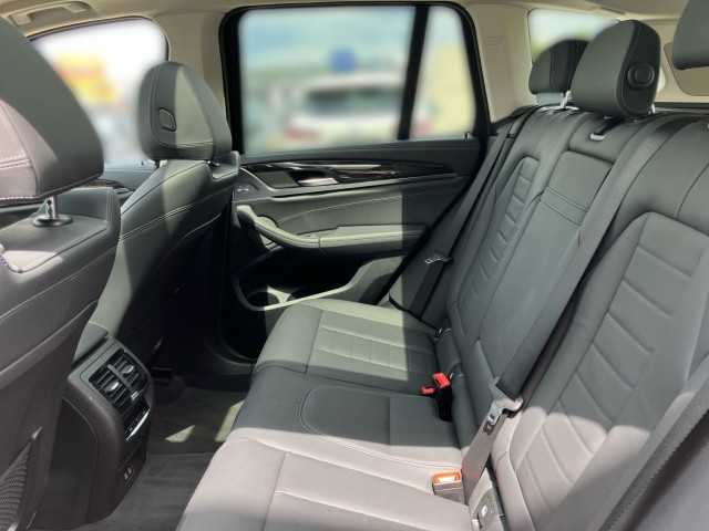 Bild 9: BMW iX3 G08 HA0