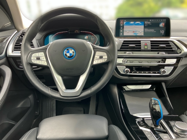 Bild 6: BMW iX3 G08 HA0