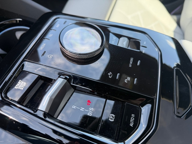 Bild 8: BMW 550e xDrive Limousine G60 XB1