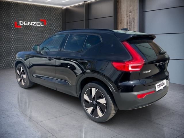 Bild 2: VOLVO PKW EX40 Plus, Single Motor Extended Range, Vollelektrisch