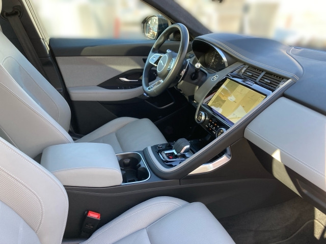 Bild 5: Jaguar E-Pace 2,0l|4 P250 AWD R-Dynamic HSE Aut.