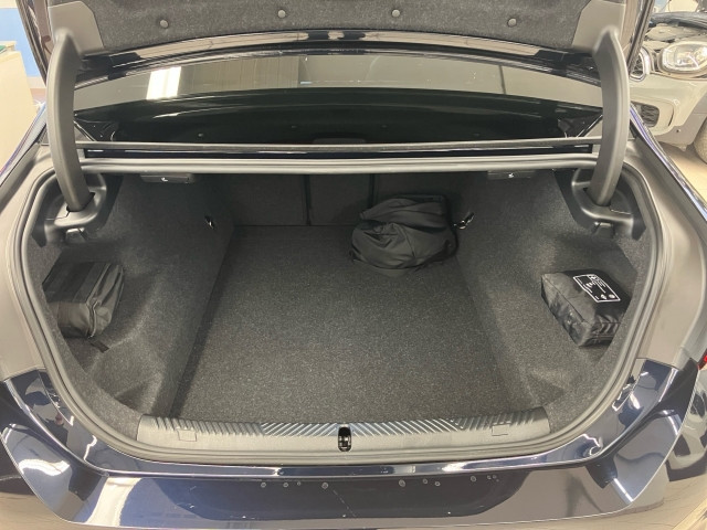 Bild 9: BMW 550e xDrive Limousine G60 XB1