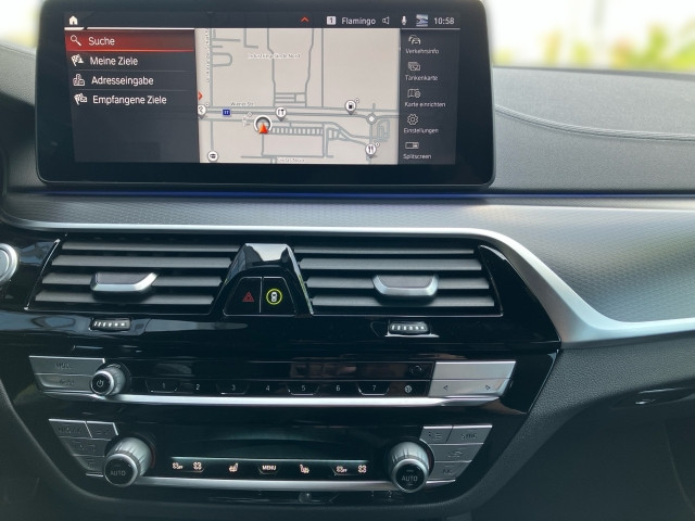 Bild 11: BMW 540d 48 V Touring xD
