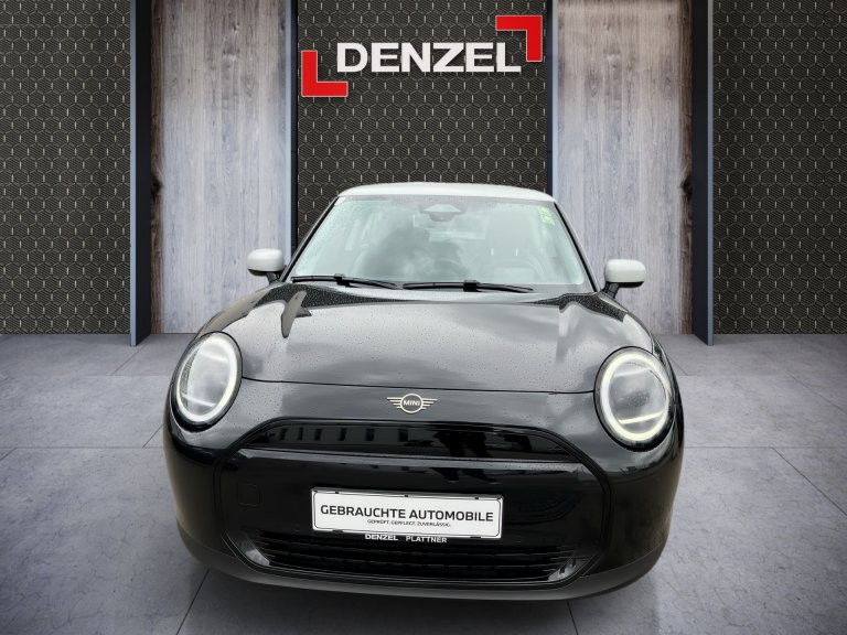 Bild 2: Mini Cooper E J01 HC0