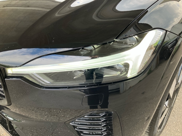 Bild 11: VOLVO PKW XC60 Ultra, T6 Plug-in Hybrid, Elektrisch/Benzin, Dark