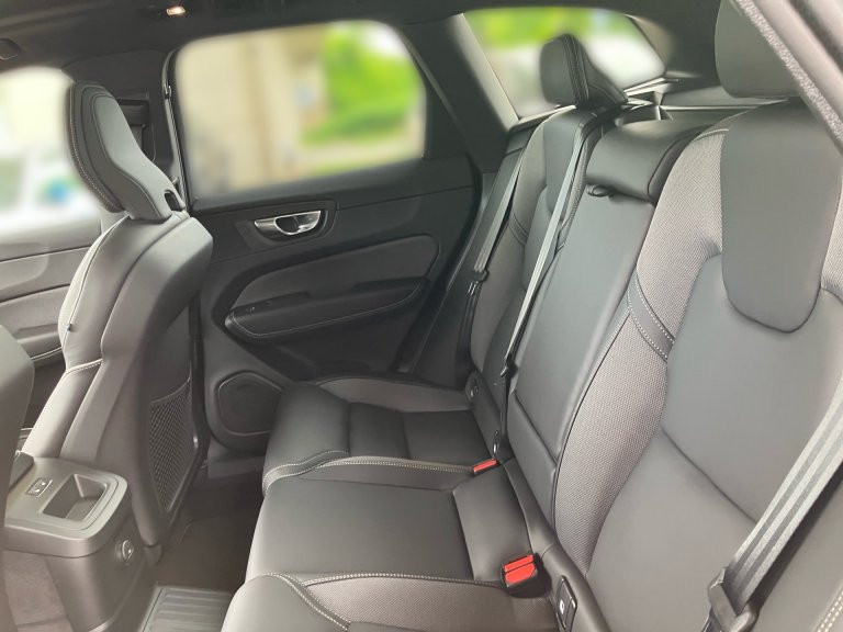 Bild 8: VOLVO PKW XC60 Ultra, T6 Plug-in Hybrid, Elektrisch/Benzin, Dark