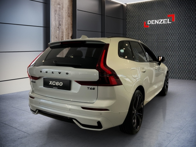 Bild 3: VOLVO PKW XC60 T6 AWD Plug-In Hybrid Ultra Black Edition