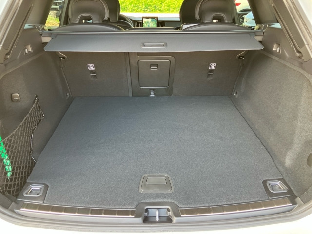 Bild 9: VOLVO PKW XC60 T6 AWD Plug-In Hybrid Plus Black Edition
