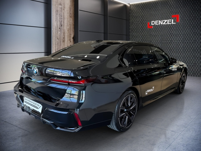 Bild 7: BMW 740d xDrive Limousine G70 B57