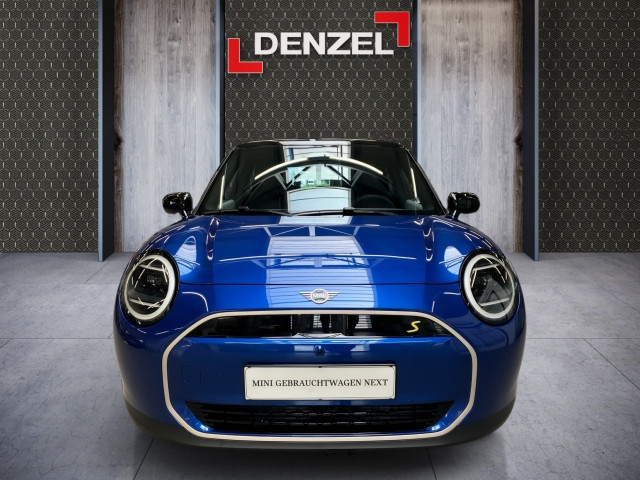 Bild 12: Mini Cooper SE J01