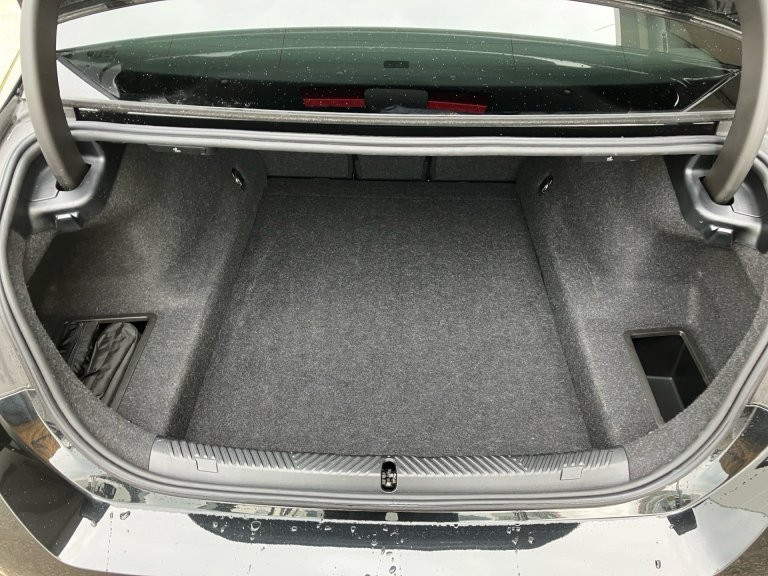 Bild 9: BMW 520d xDrive Limousine G60 B47