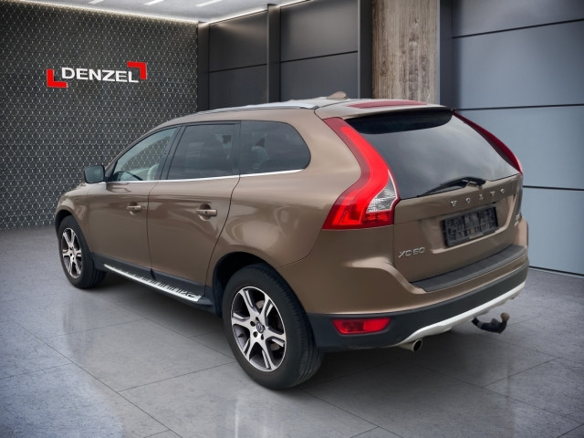 Bild 2: VOLVO PKW XC60 D5 AWD Summum